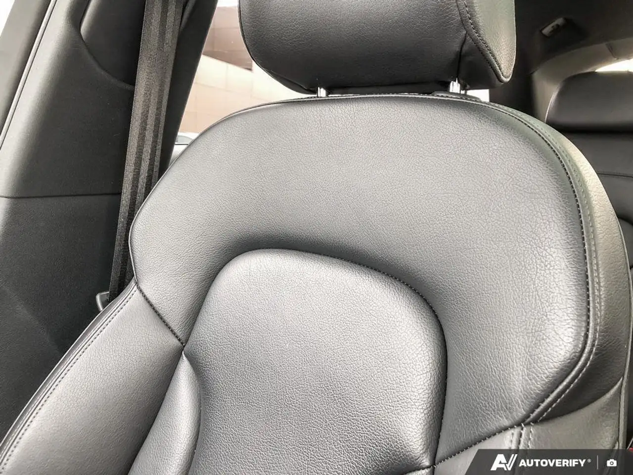 Audi Q5 снимка Audi Q5