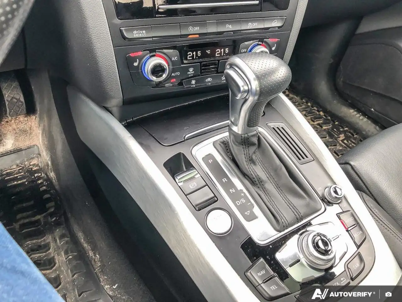 Audi Q5 снимка Audi Q5