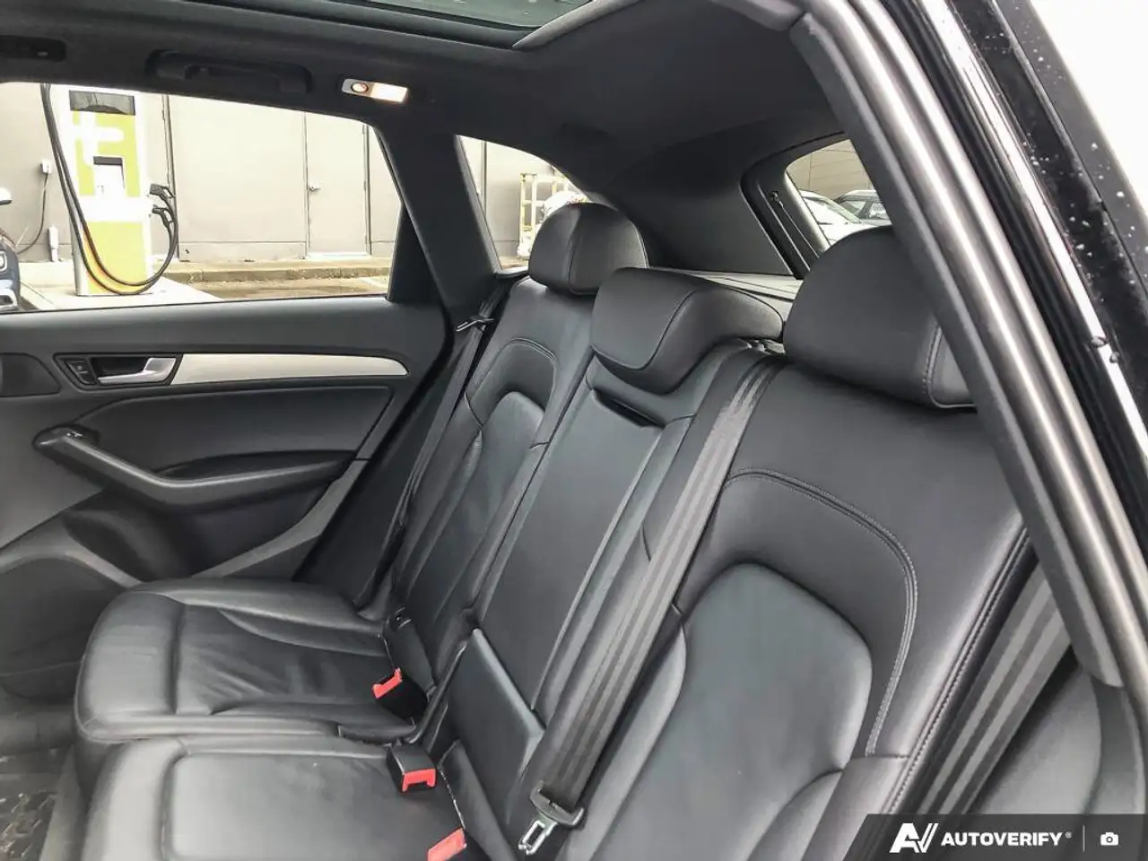 Audi Q5 снимка Audi Q5