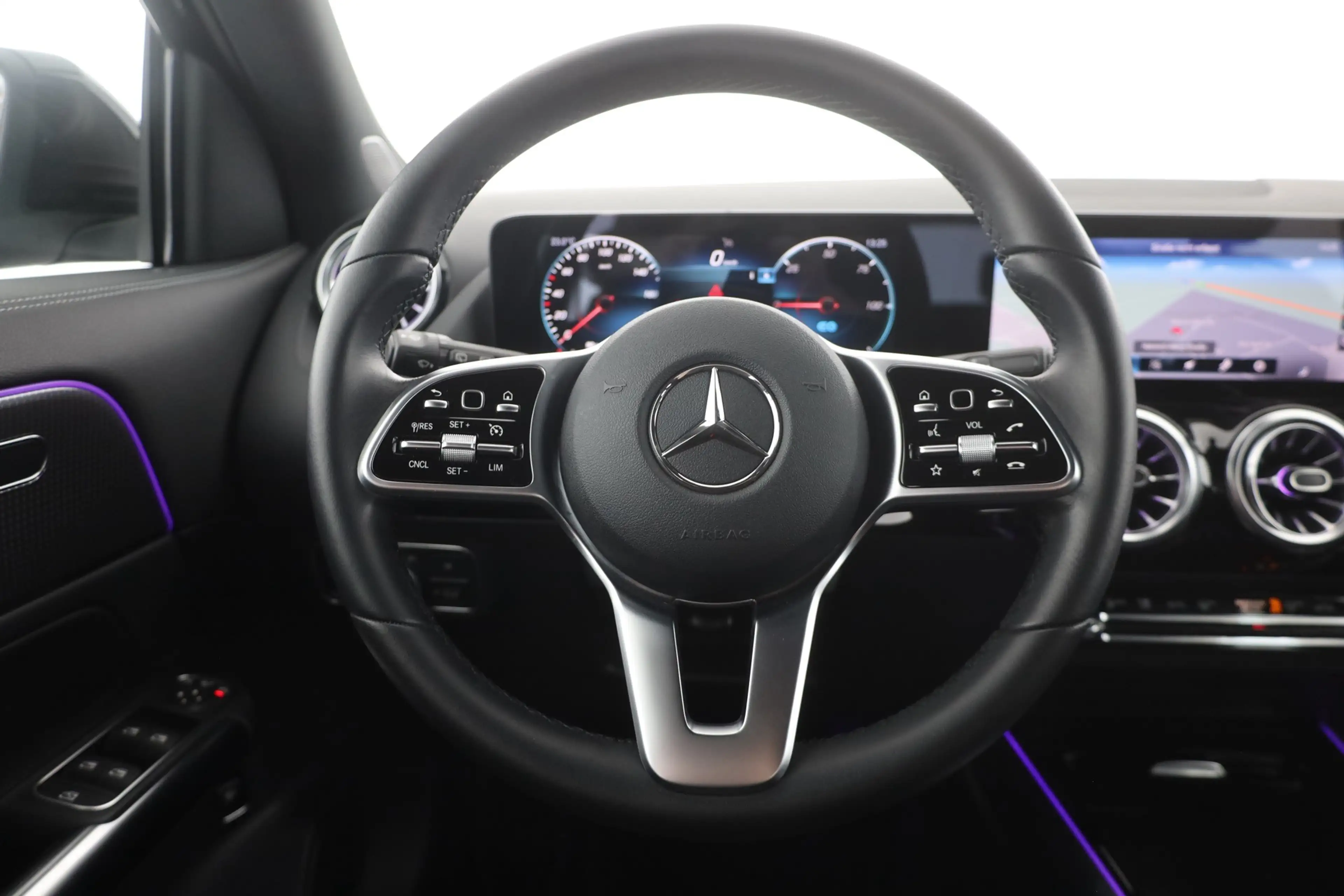 Mercedes-Benz EQA 250 Progressive LED Navi Sitzheizung Kamera — photo 14