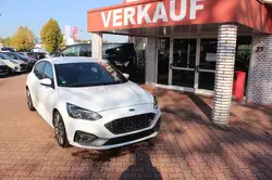Ford Focus ST 2.3 EcoBoost 19" Alu+ B&O Soundsys.+LED