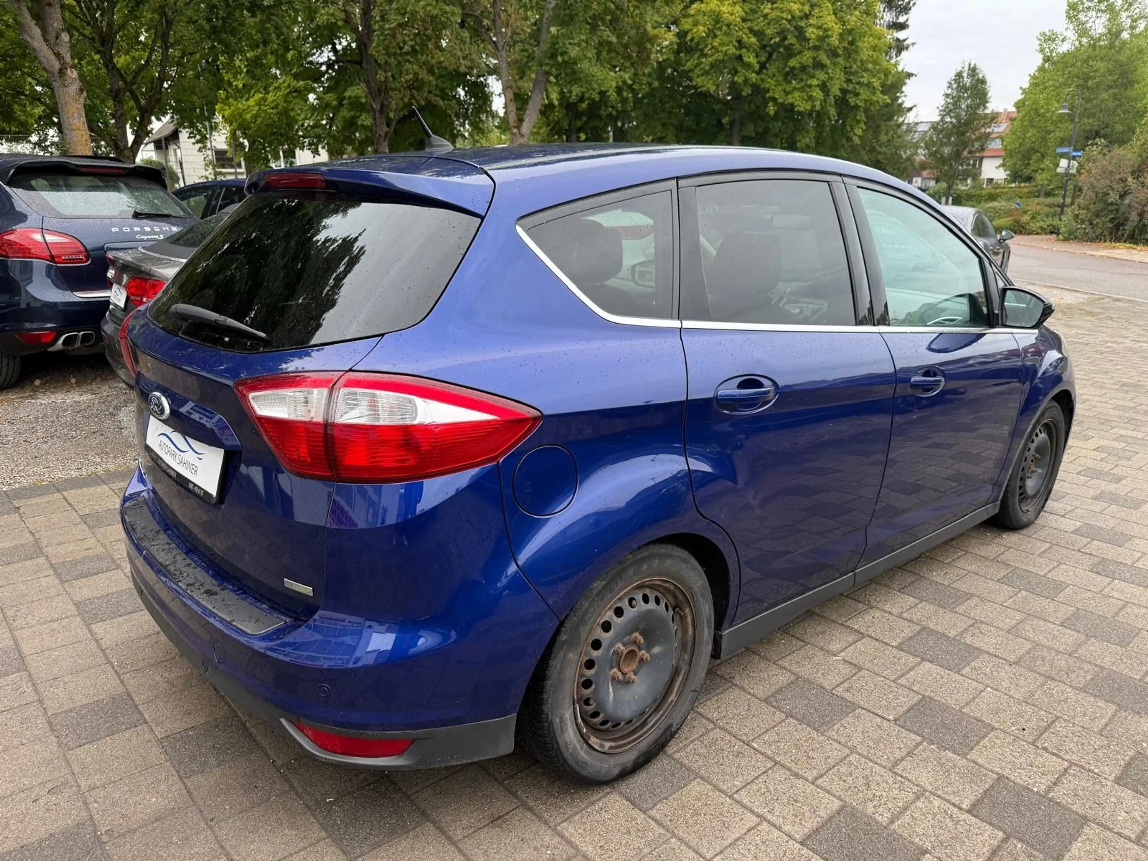 Ford C-Max C-MAX Titanium — photo 12