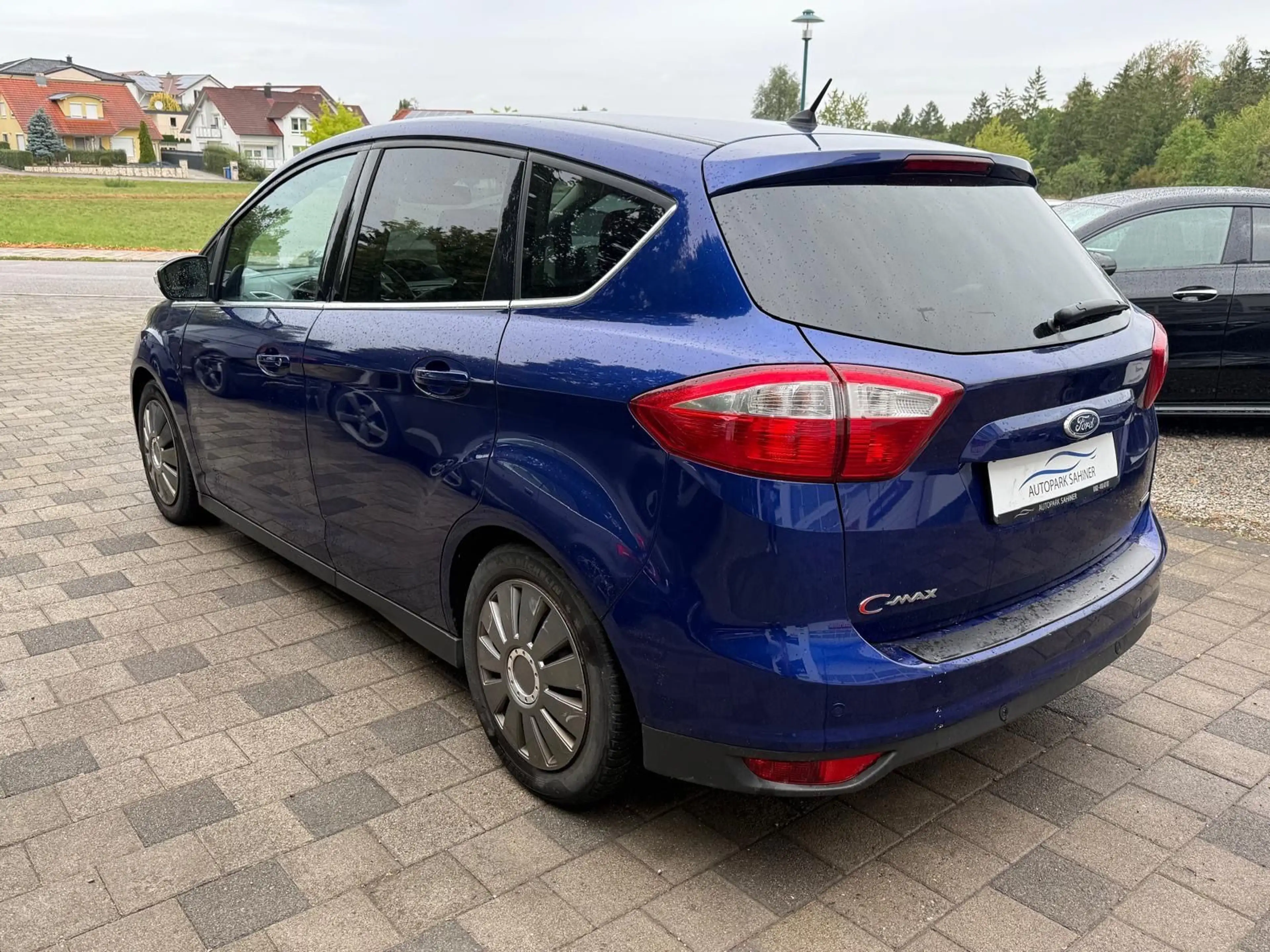Ford C-Max C-MAX Titanium — photo 13