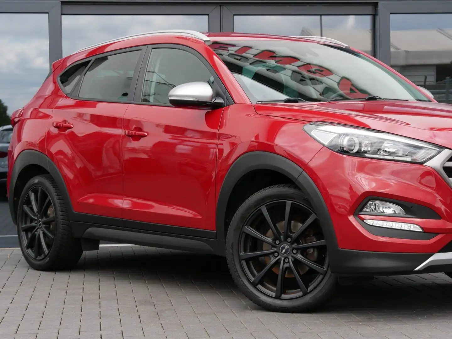 Hyundai TUCSON Advantage 2WD R-KAMERA AHK Rot - 2