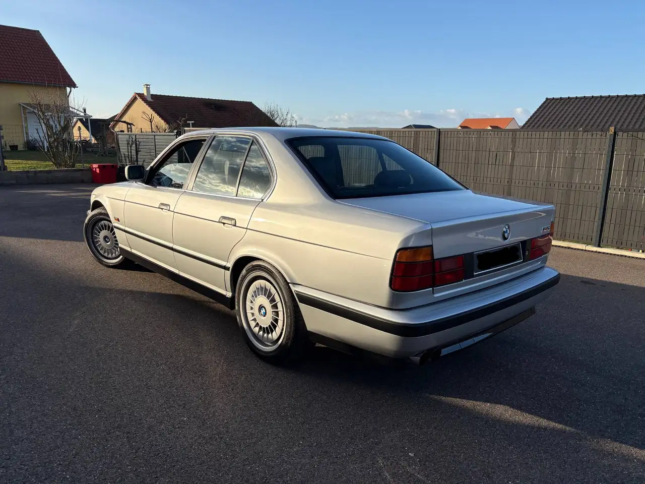 BMW M5 3.5i, foto 3