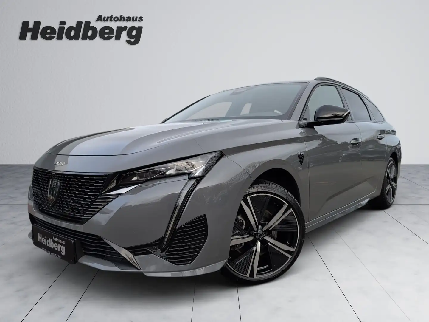 Peugeot 308 308 SW PureTech GT Focal 18" Allwetter Matrix ACC Gris - 1