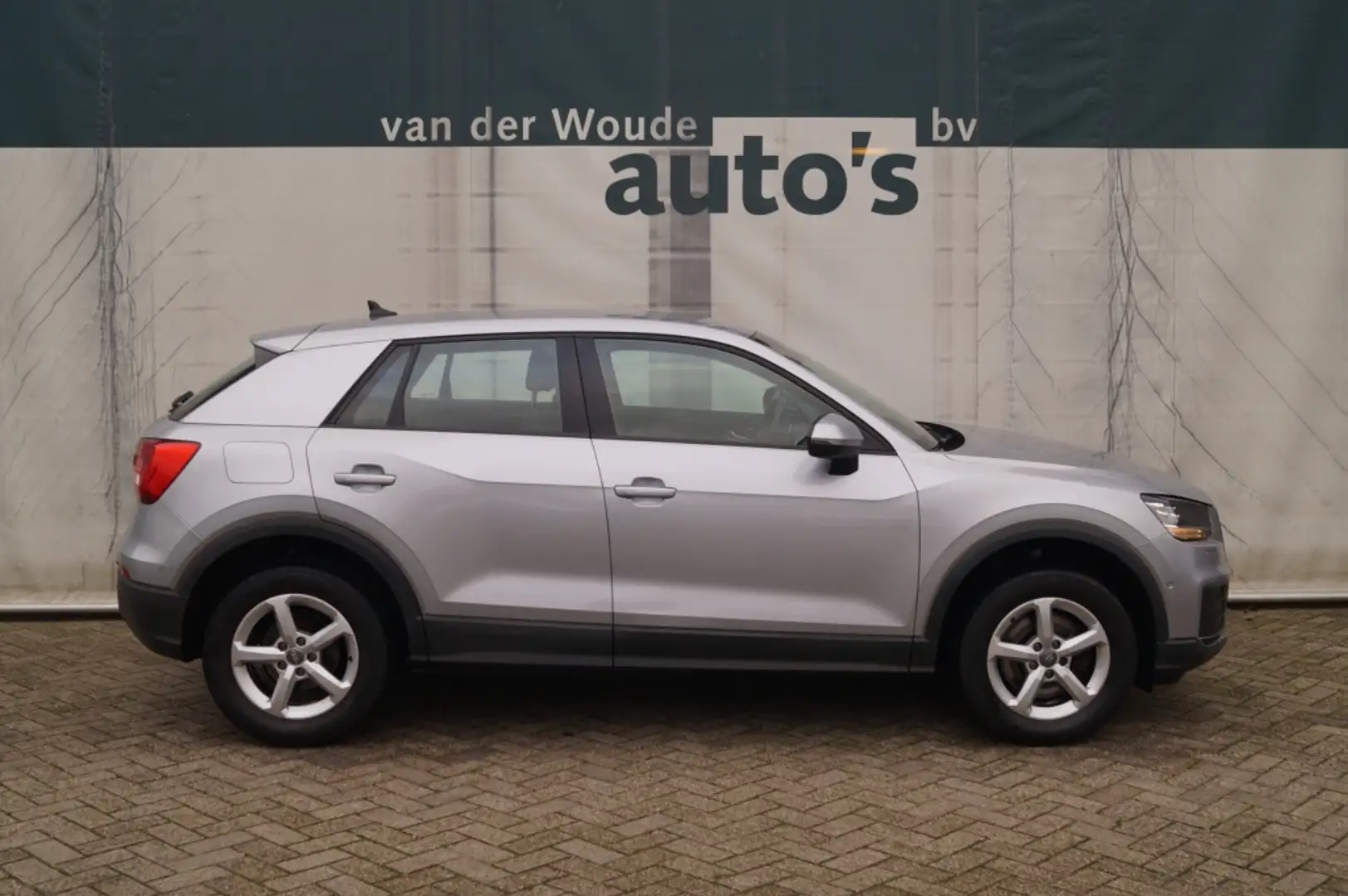 Audi Q2 30 TFSI 115pk Automaat Proline Plus -NAVI-ECC-CAM- Gris - 2