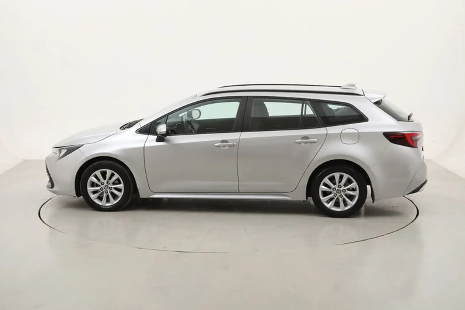 Toyota Corolla TS Hybrid Active 1.8 Full Hybrid 140CV Argento - 2