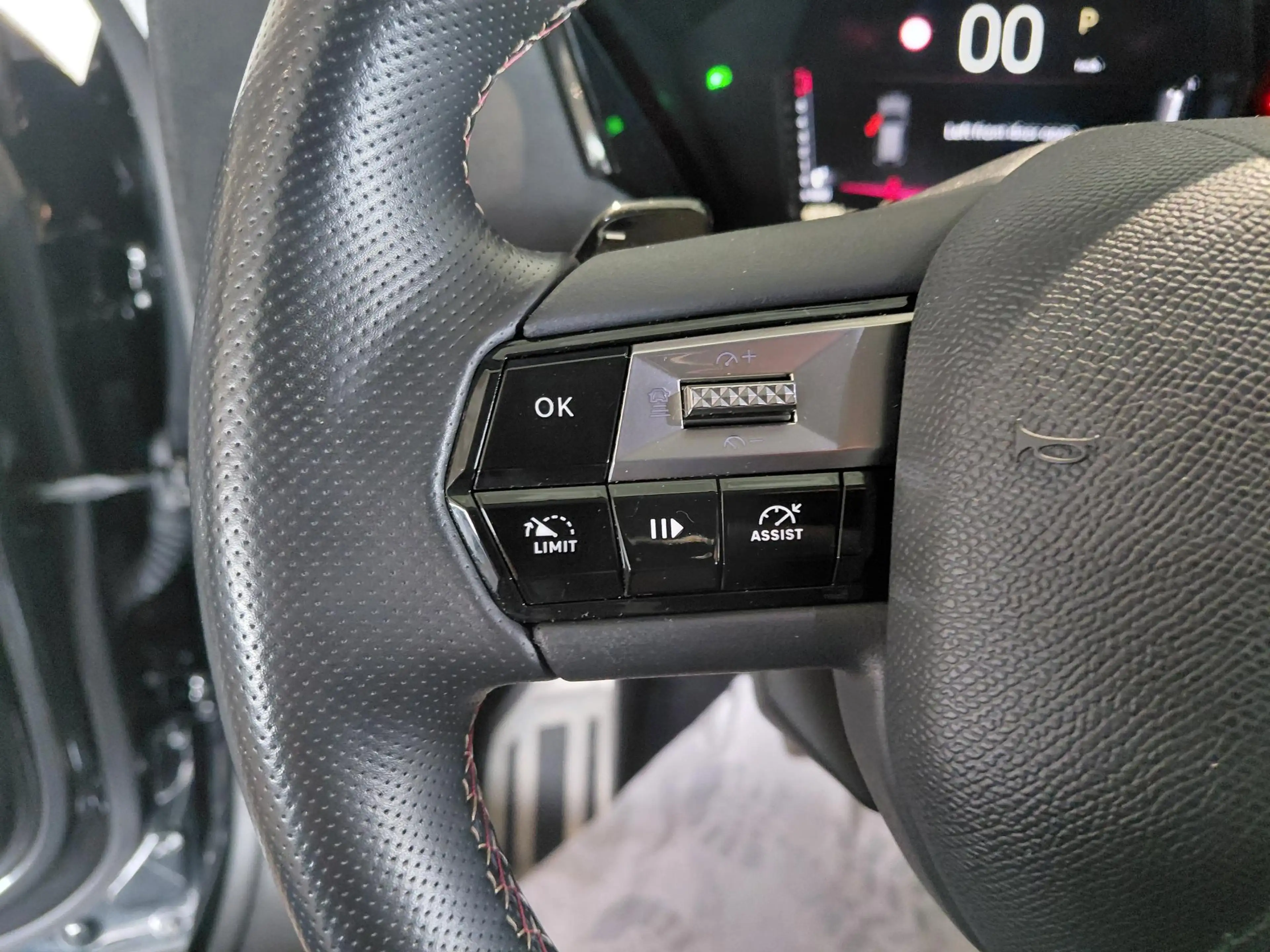 DS Automobiles DS 4 1.2 PureTech Performance Line | Camera | 18" Licht — photo 14