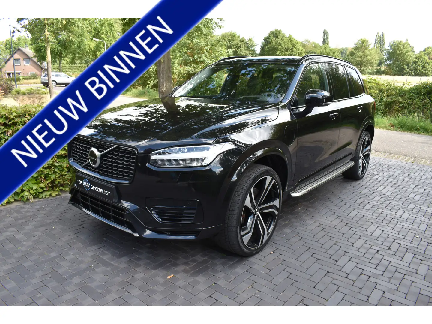 Volvo XC90 2.0 T8 Recharge AWD R-Design LUCHTV, TREKH, PANO, Noir - 1