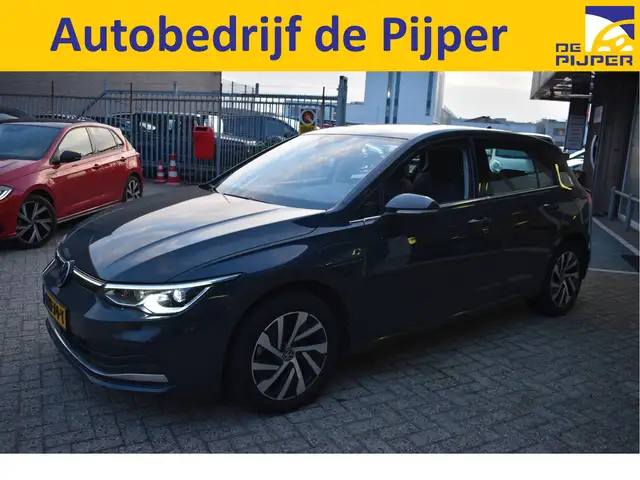 Volkswagen Golf 1.4 eHybrid Style, BOEKJES,NAP EN ONDERHOUDSHISTOR