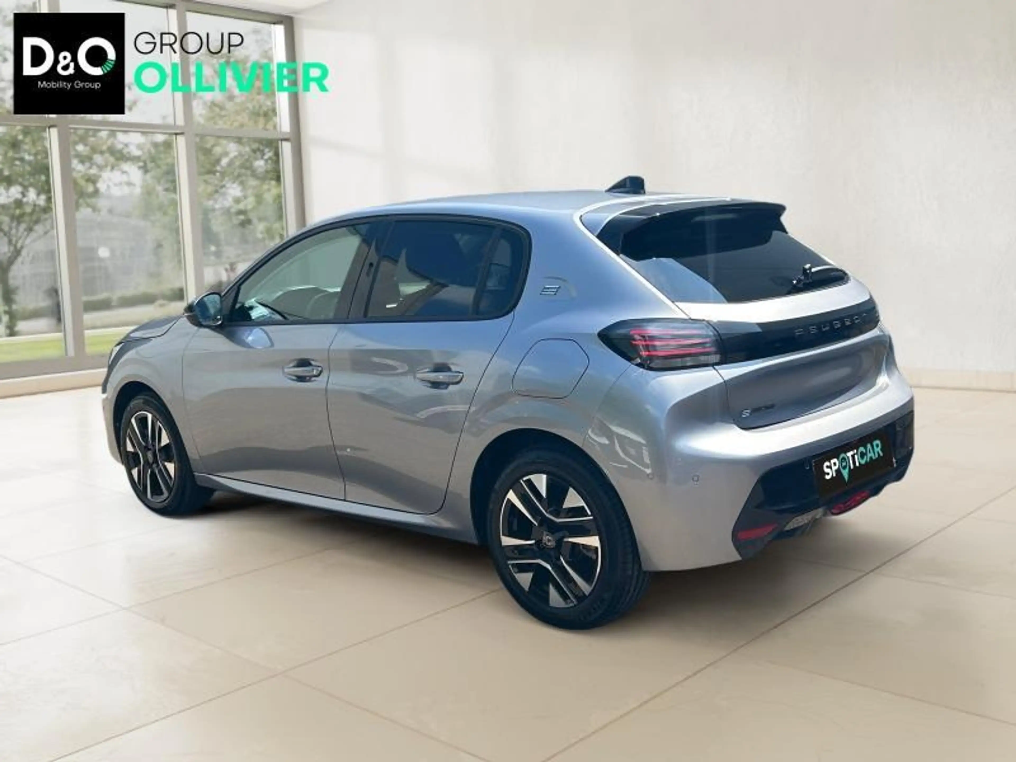 Peugeot e-208 Allure — photo 6