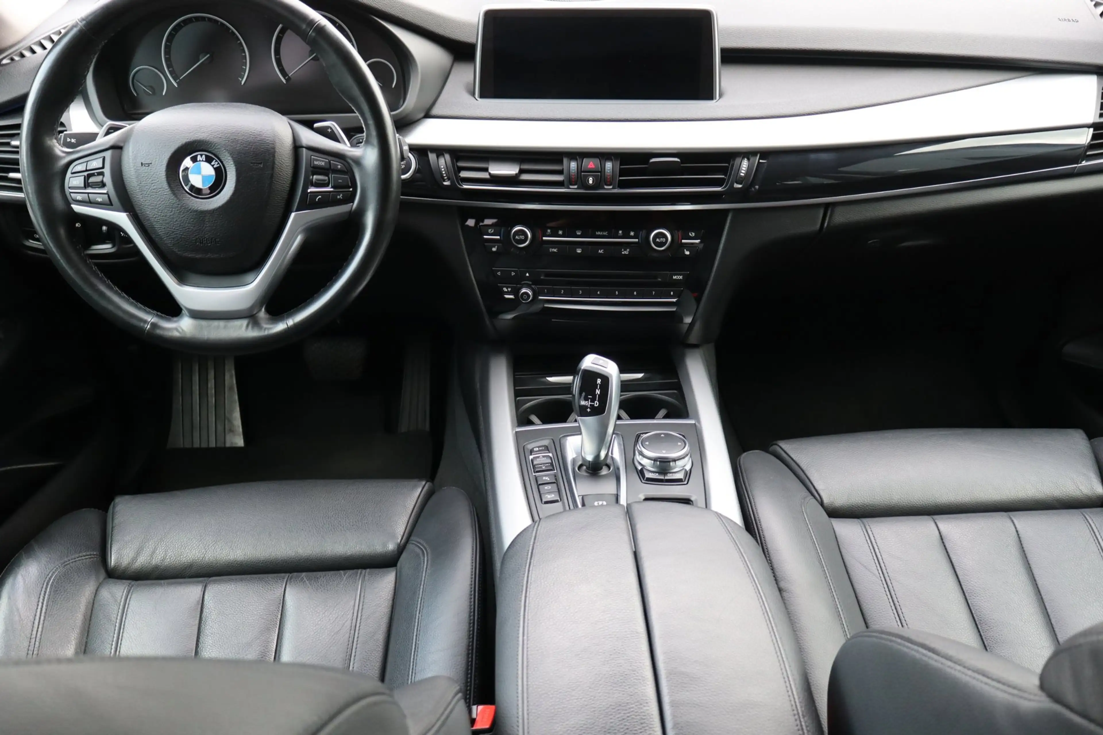 BMW X5 XDrive40e iPerformance High Executive — photo 12