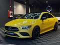 Mercedes-Benz CLA 180 Amarillo - thumbnail 3