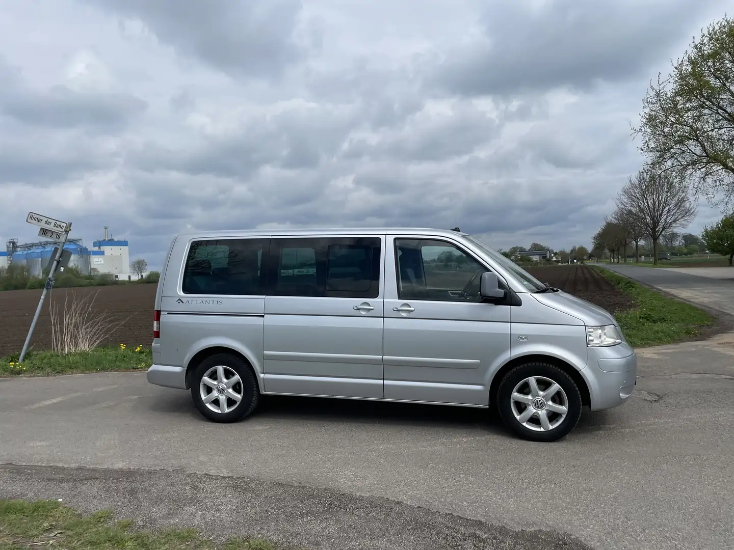 Volkswagen T5 California Multivan Atlantis Silber - 2