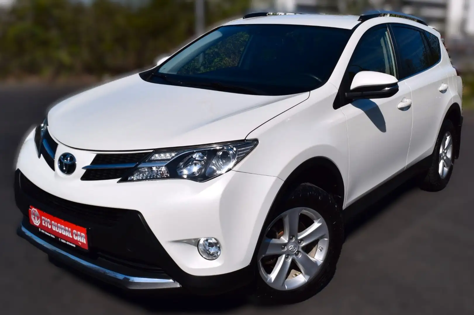 Toyota RAV 4 RAV4 Executive LEDER,NAVI,AHK, Weiß - 1
