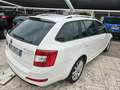 Skoda Octavia 2.0 TDI CR DSG Wagon Executive Bianco - thumbnail 15