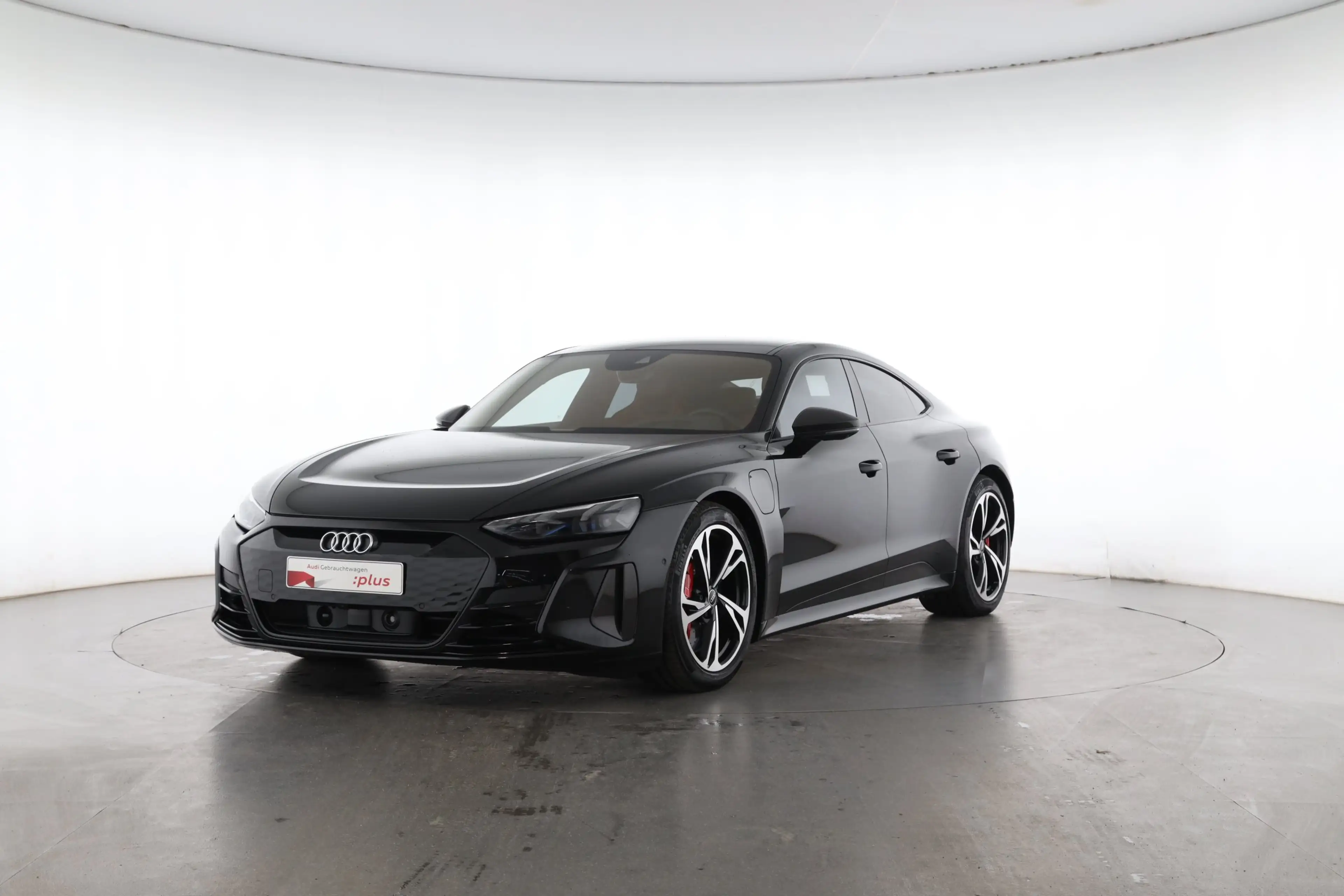Audi RS e-tron GT quattro | MMI NAVI PLUS | PANO | — photo 2