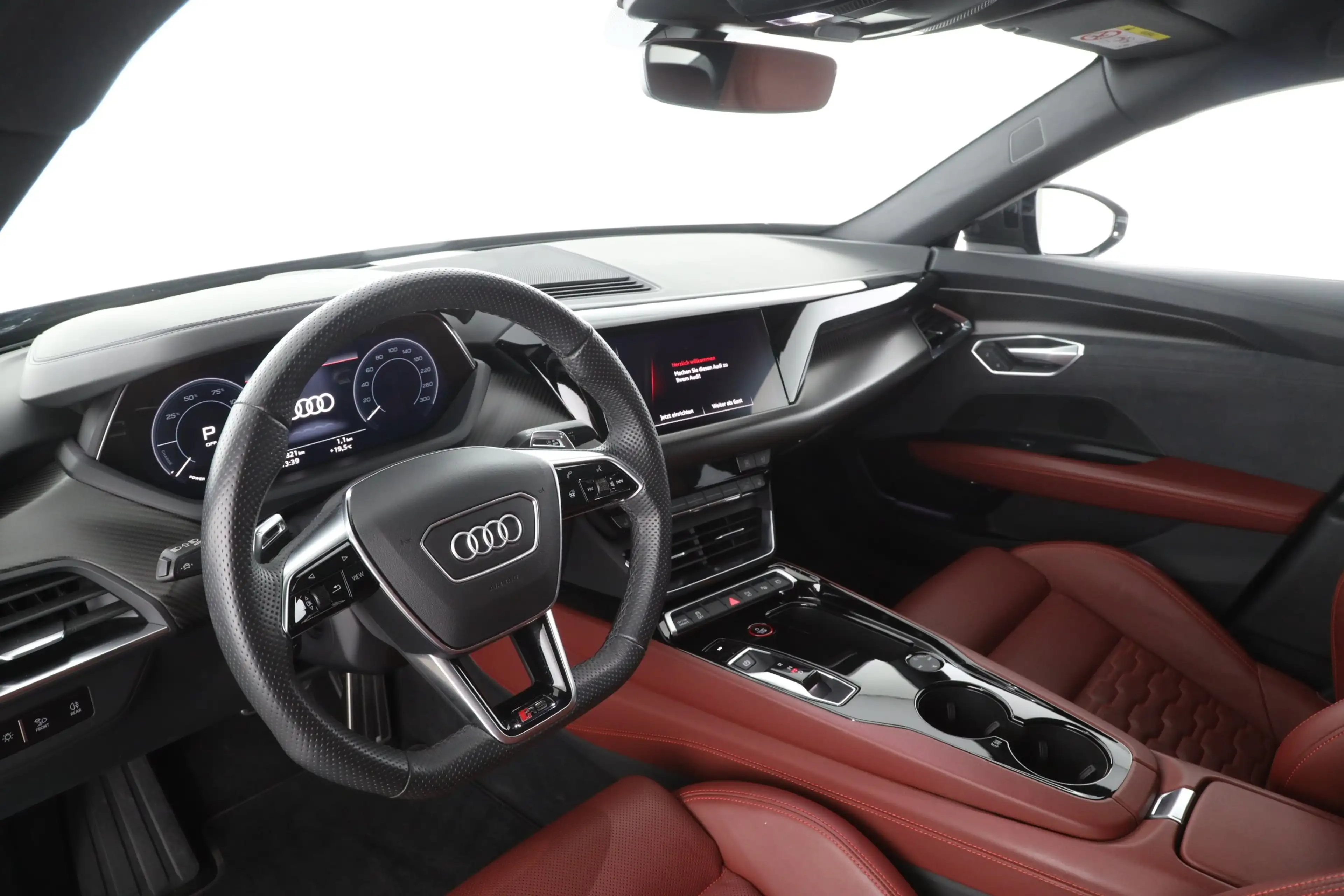 Audi RS e-tron GT quattro | MMI NAVI PLUS | PANO | — photo 11