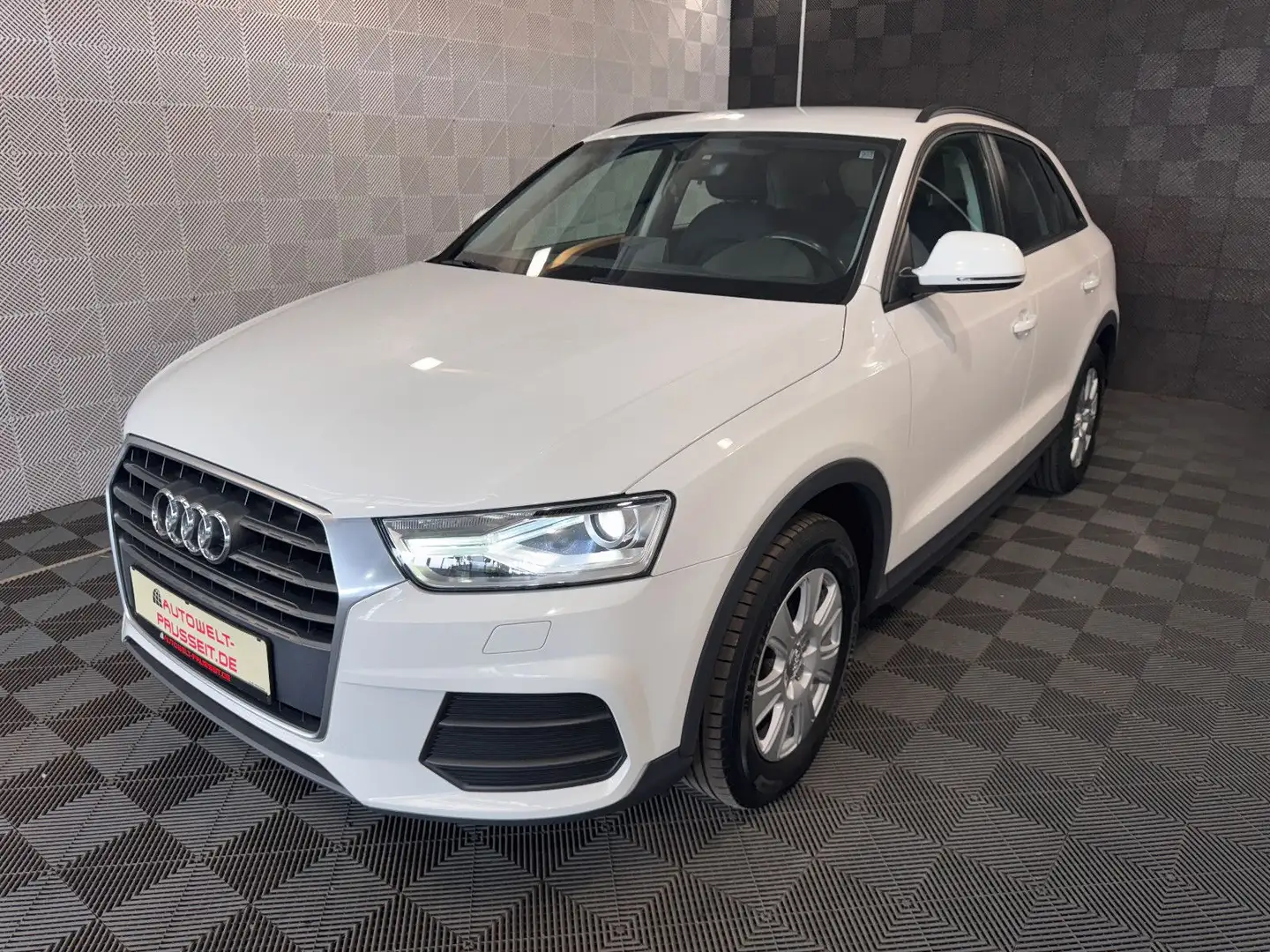 Audi Q3 *S-TRONIC*AHK-TEMPOMAT-NAVI-KLIMA.A-XENON-LM Blanc - 2