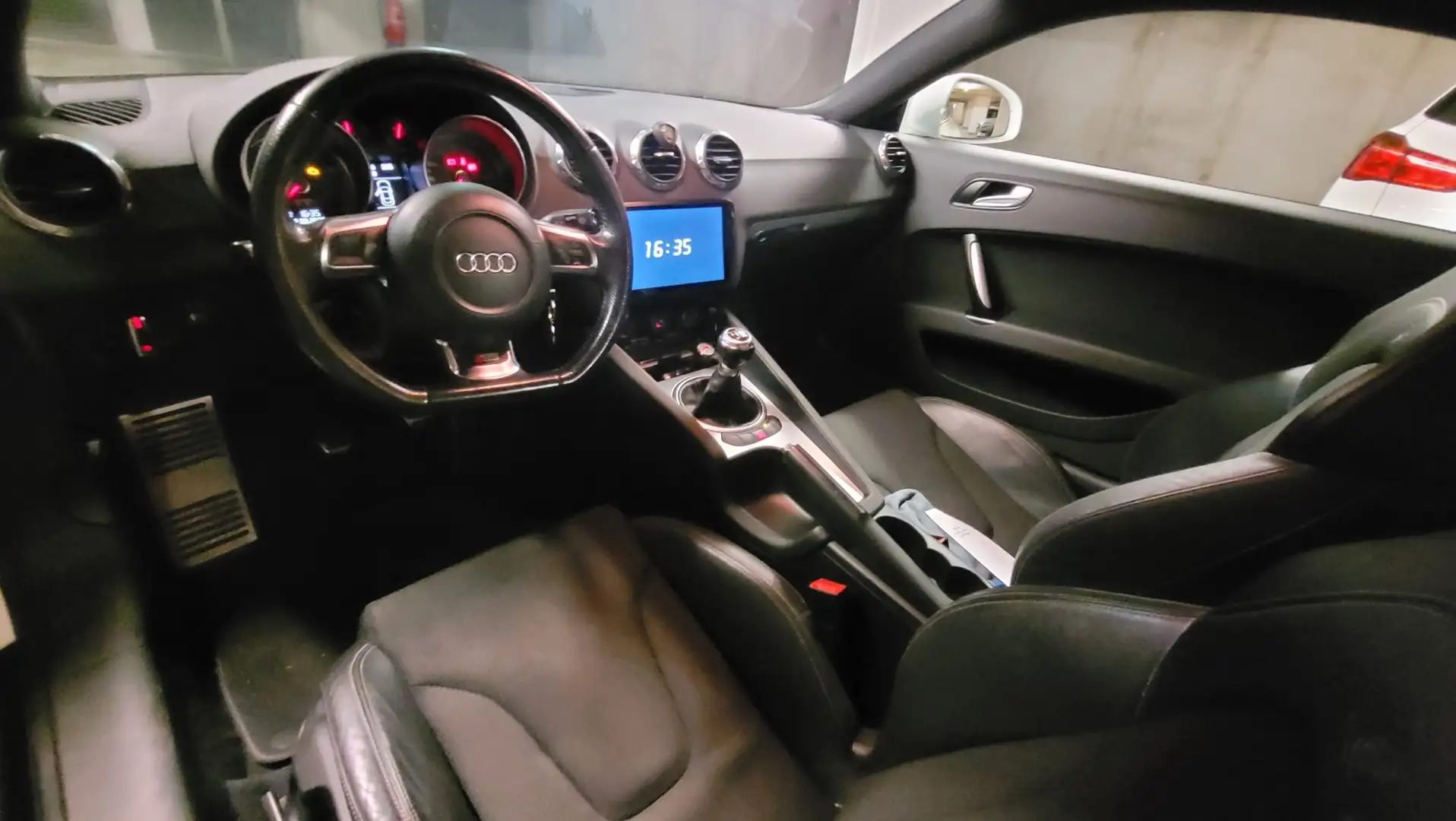 Audi TT Coupé 1,8 T FSI - 2