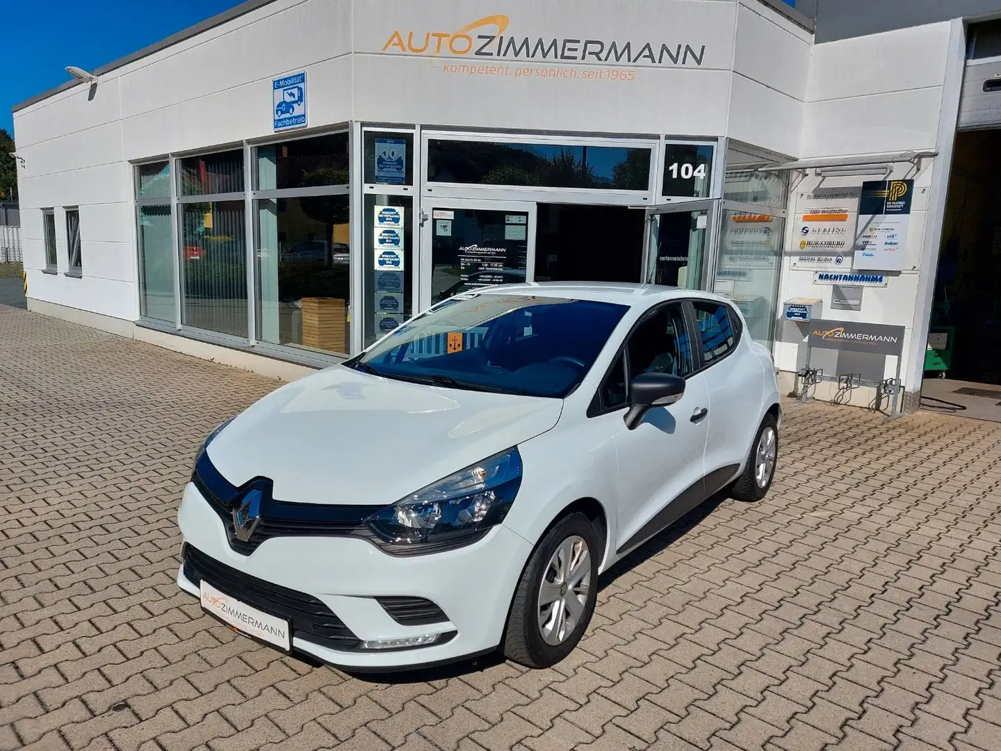 Renault Clio IV Life Klima-Navi-DAB+ Weiß - 1