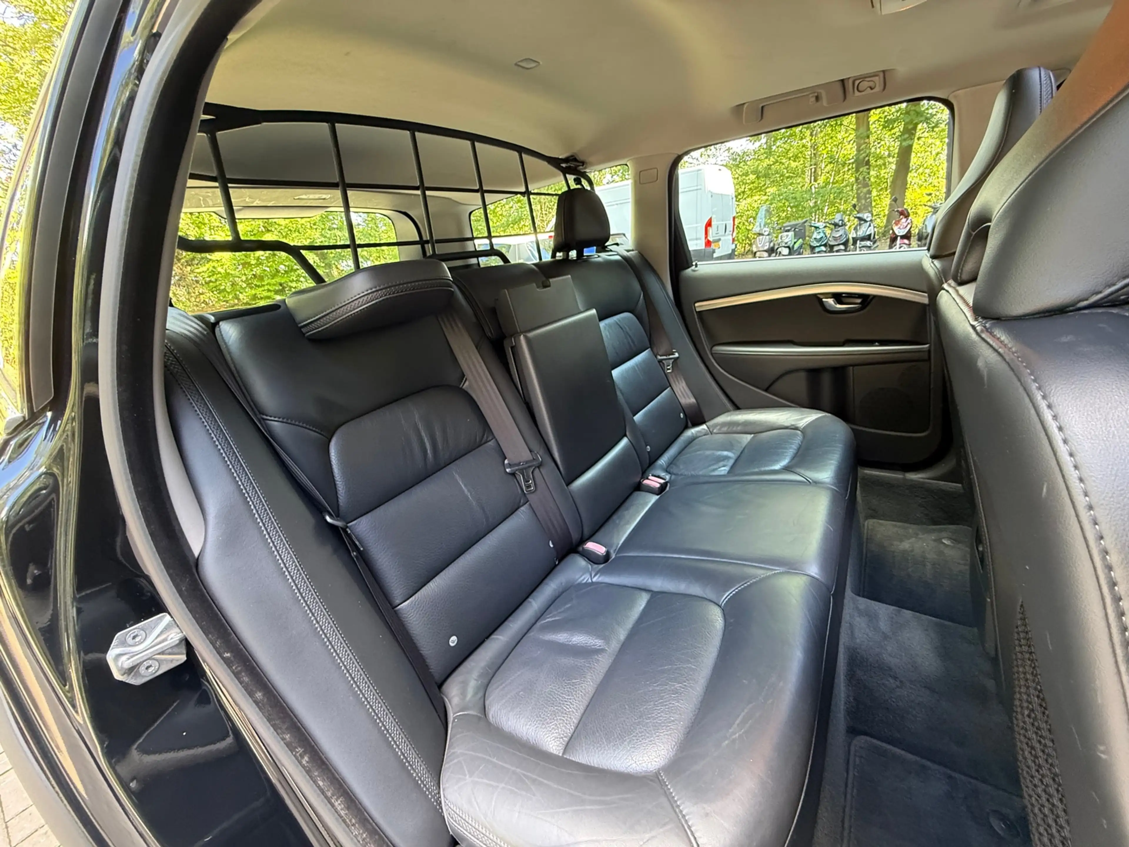 Volvo XC70 2.4 D5 Nordic+ — photo 22