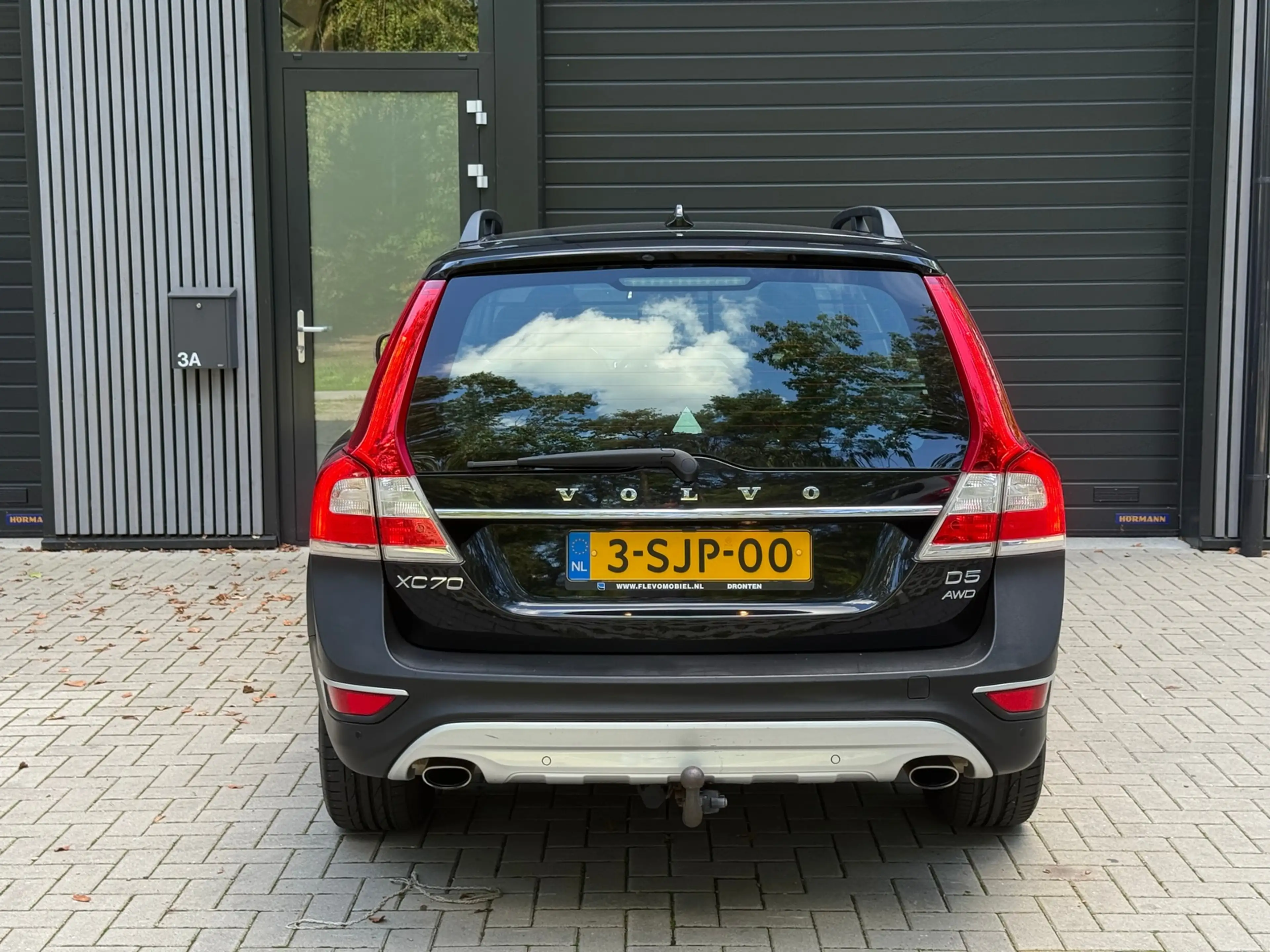 Volvo XC70 2.4 D5 Nordic+ — photo 8