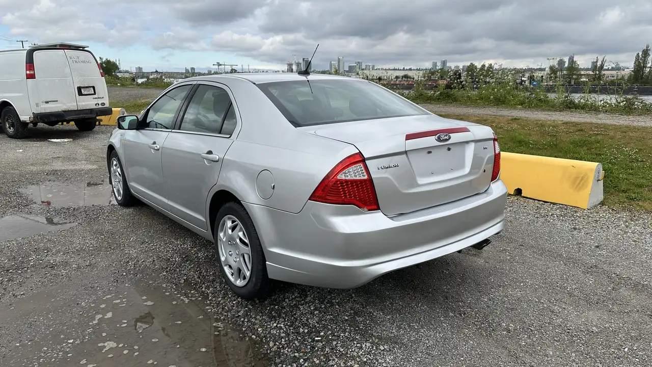 Ford Fusion снимка Ford Fusion