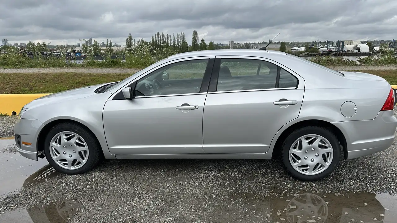 Ford Fusion снимка Ford Fusion
