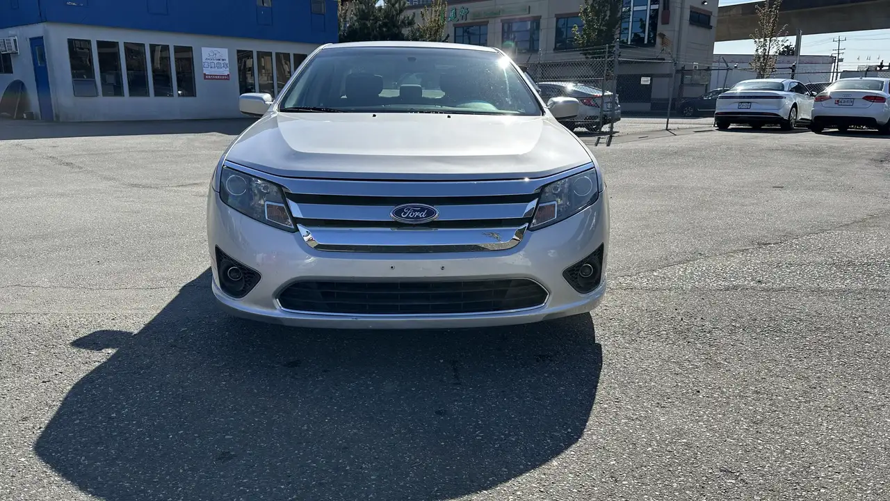 Ford Fusion снимка Ford Fusion