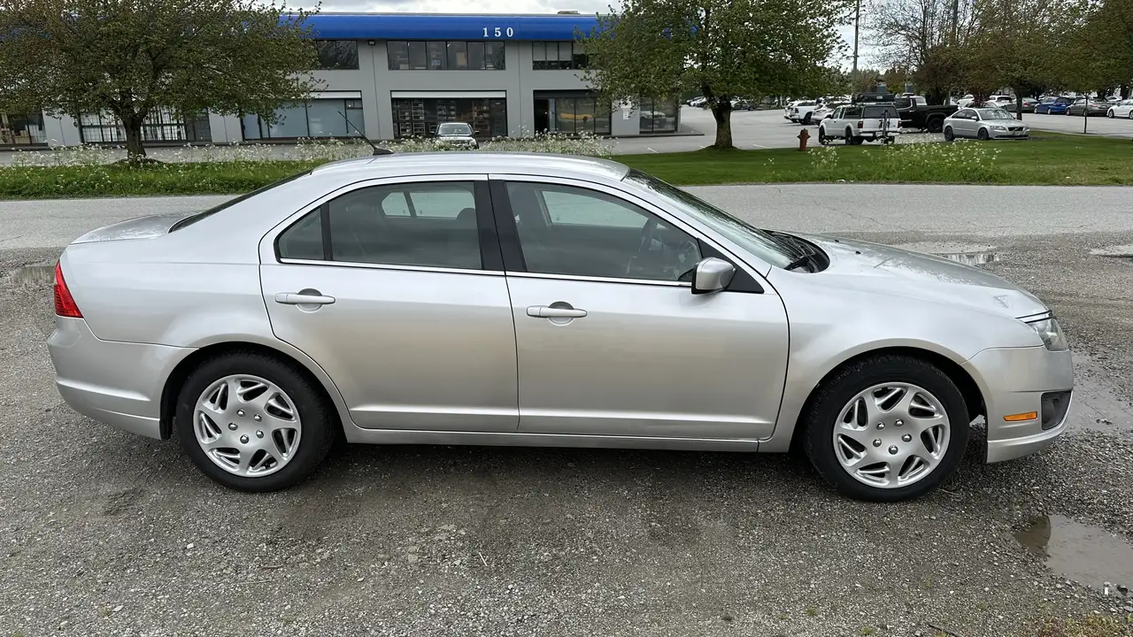 Ford Fusion снимка Ford Fusion