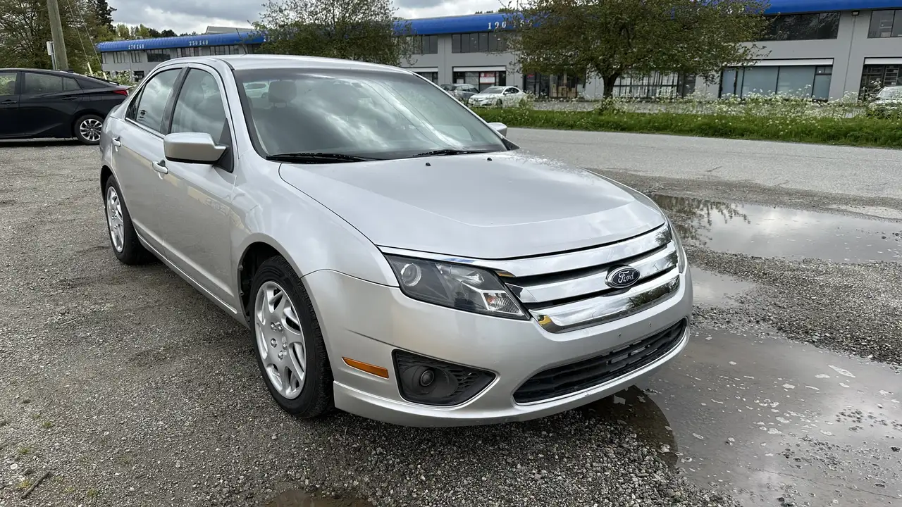 Ford Fusion снимка Ford Fusion