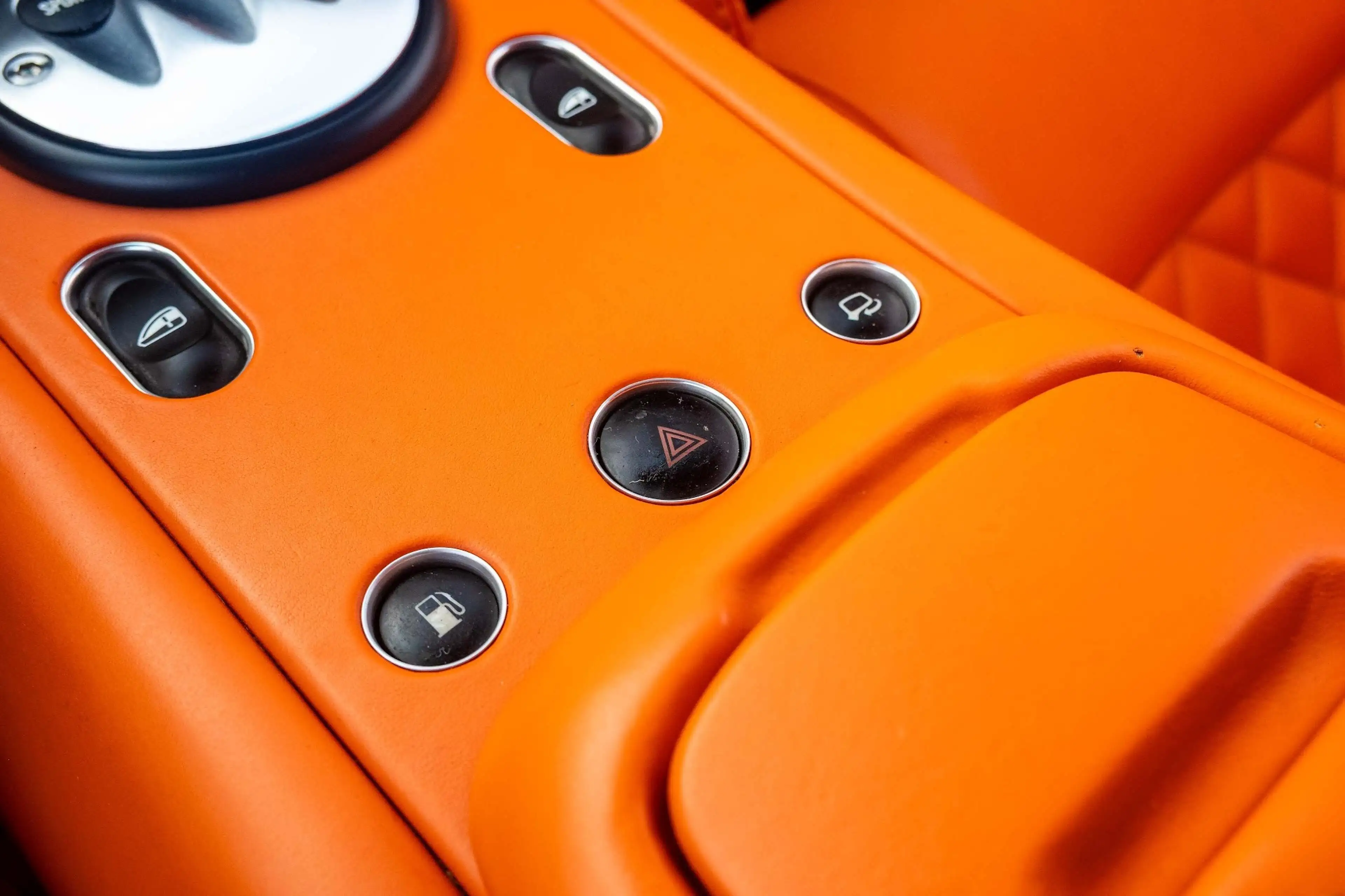 Lamborghini Murciélago Murciélago LP640 | Special order leather interior with Q citura diamond stitching — photo 25