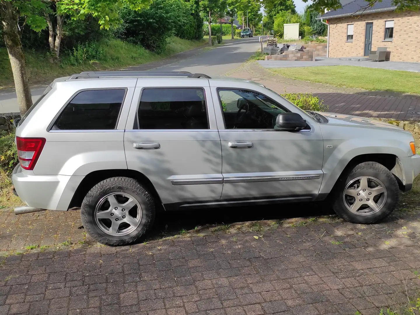 Jeep Grand Cherokee Grand Cherokee 4.7 Automatik Limited Argent - 1