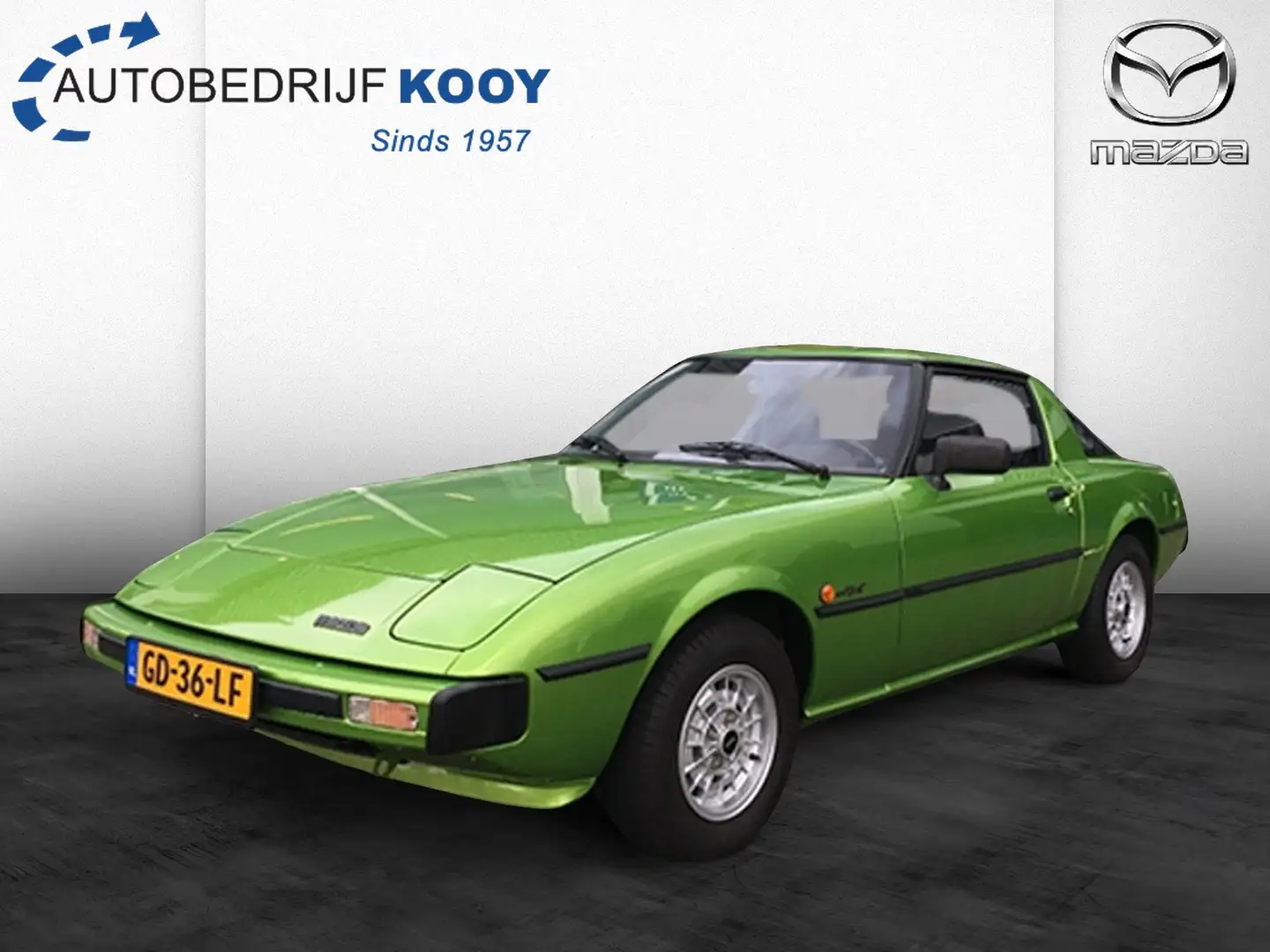 Mazda RX-7 SA22C Groen - 1