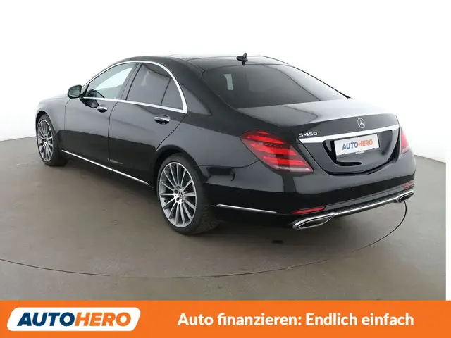 Mercedes-Benz S-Class view 4