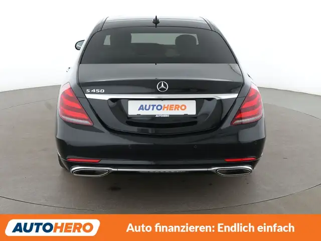 Mercedes-Benz S-Class view 5