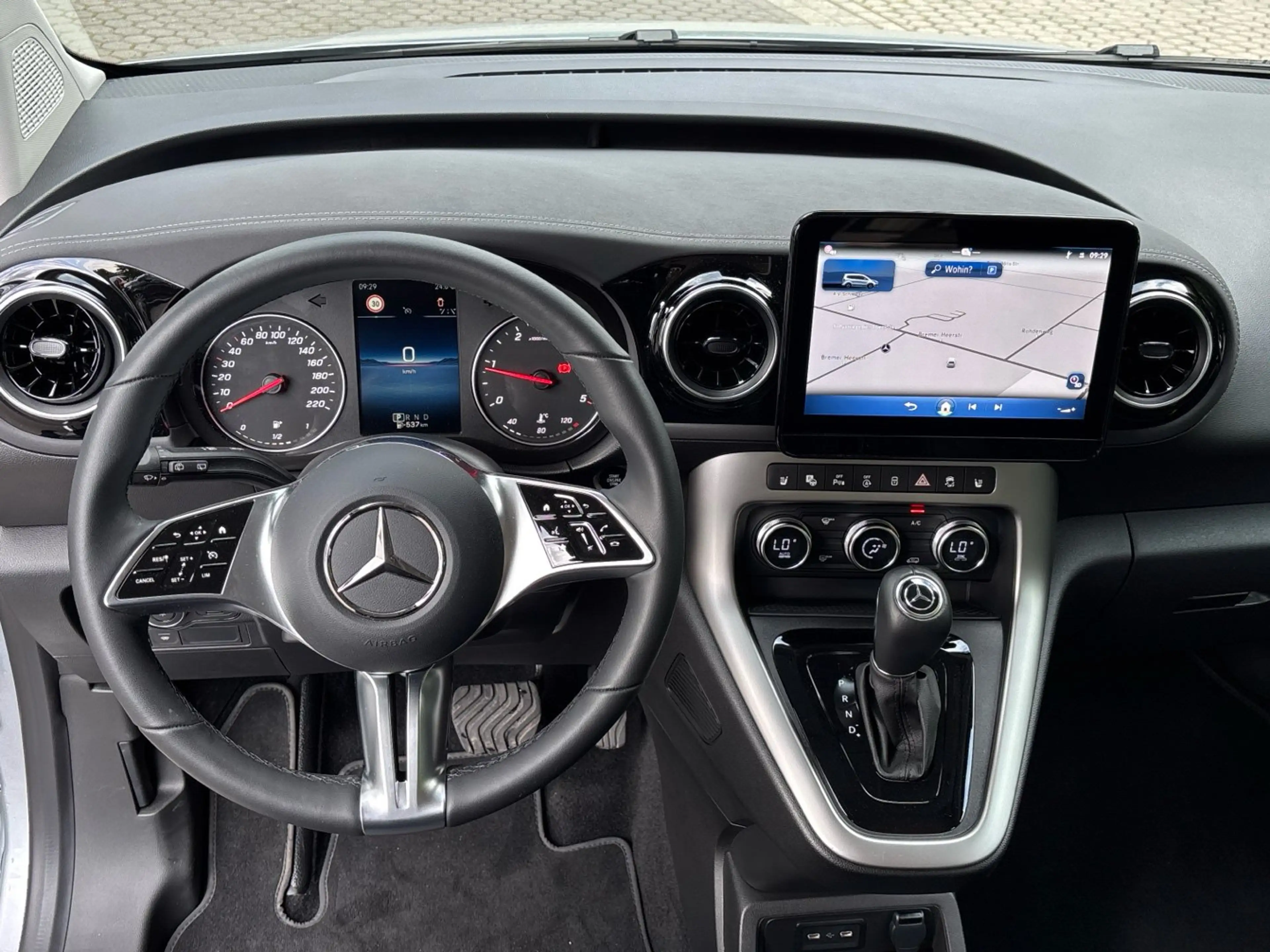 Mercedes-Benz T-Class T 180 d Progressive LED Kamera KEYLESS-GO AHK 7G — photo 7