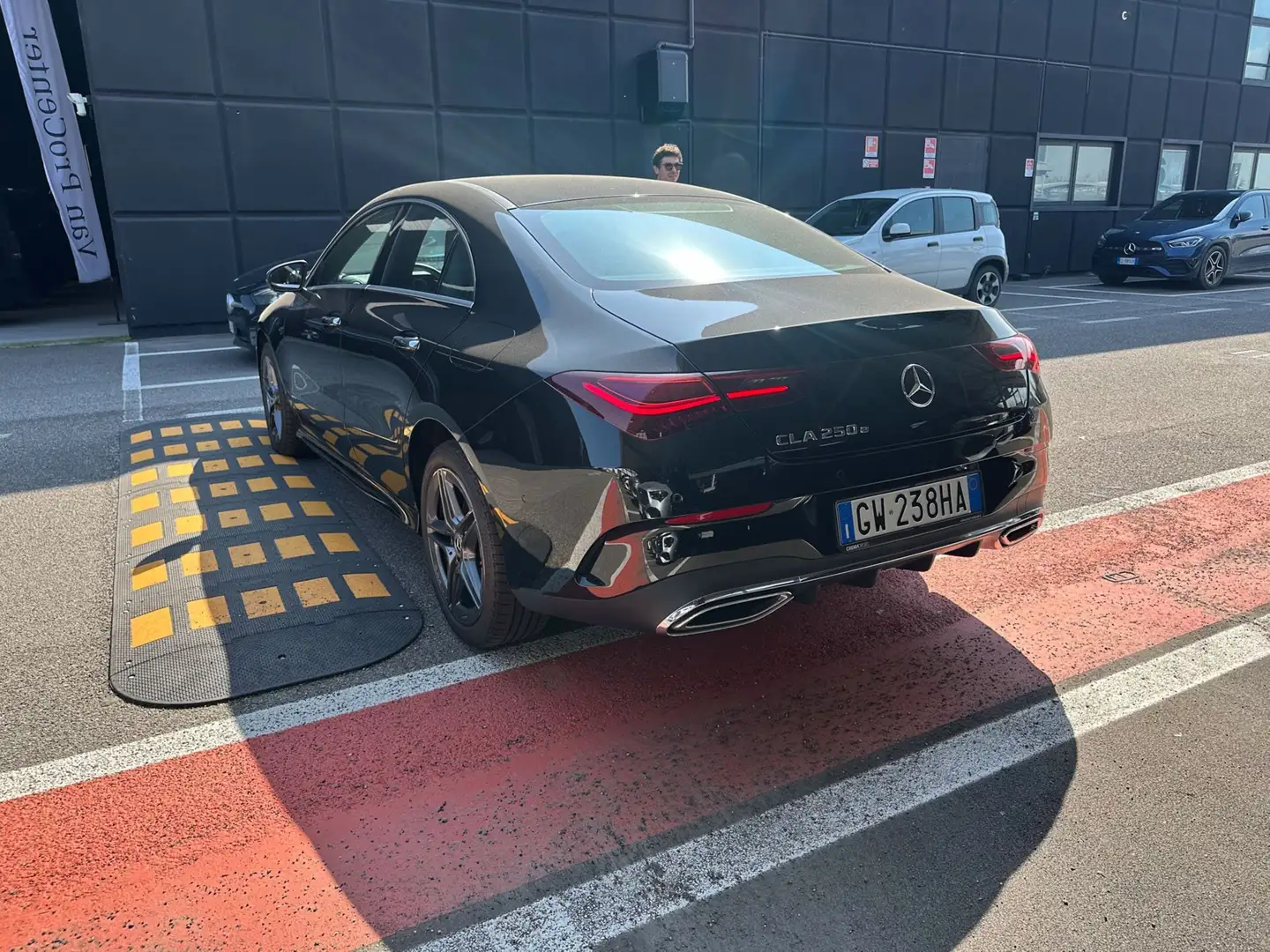 Mercedes-Benz CLA 250 CLA Coupe 250 e phev auto Nero - 2