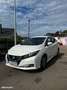 Nissan Leaf 2. 40 kw business Connecta 150 cv Weiß - thumbnail 2