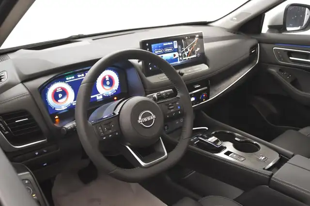 Nissan X-Trail view 7