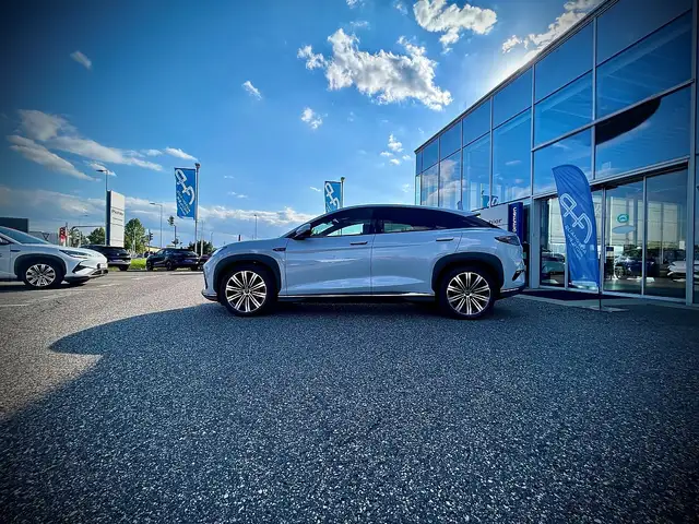 BYD Sealion 7 Excellence AWD 91.5 kWh 530PS LEASING AKTION Ansicht 4