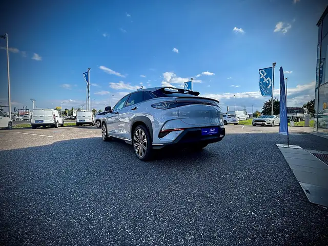 BYD Sealion 7 Excellence AWD 91.5 kWh 530PS LEASING AKTION Ansicht 5