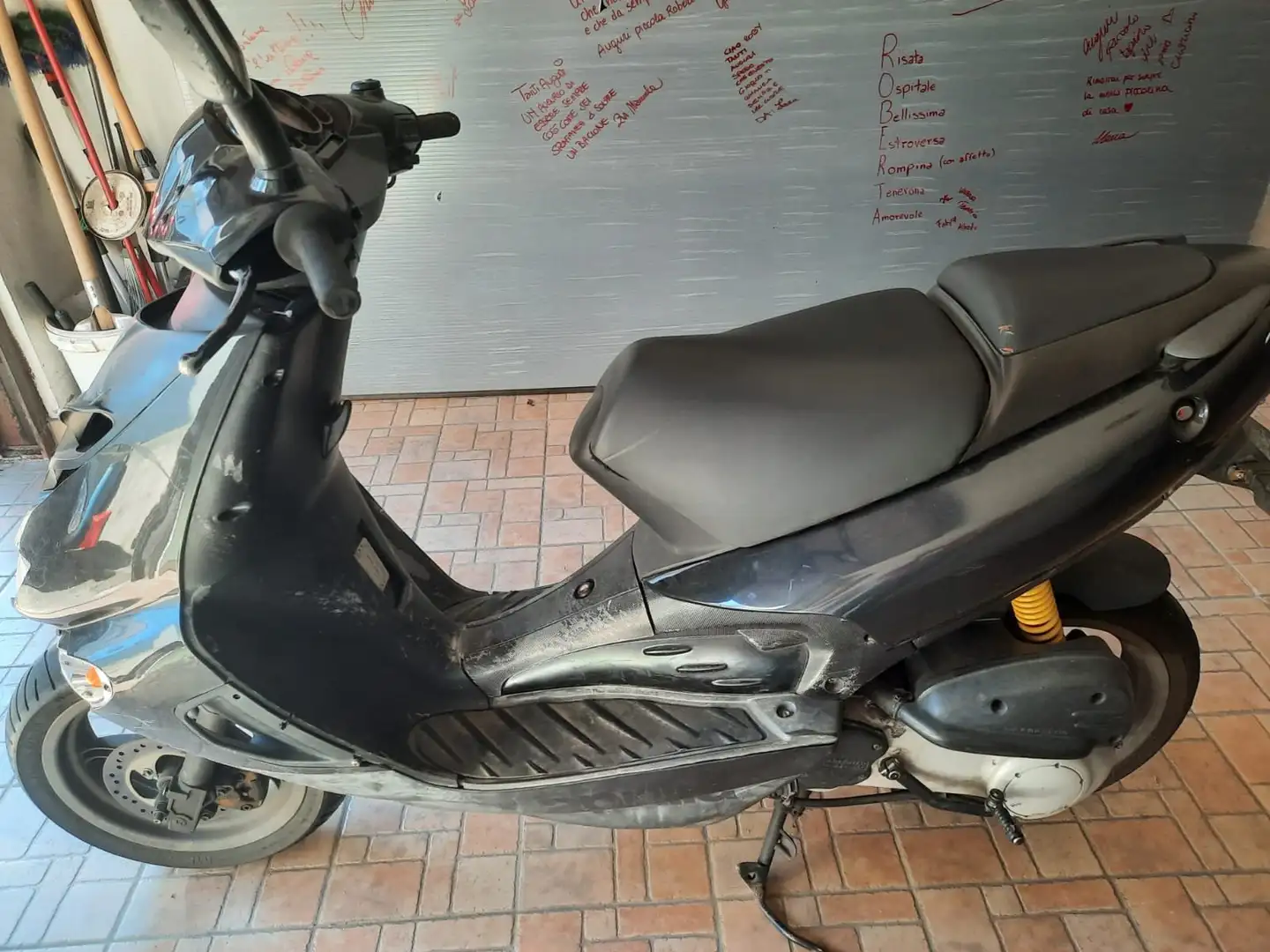 Aprilia Modello TE/A Motore 50cc a 2 tempi Nero - 2