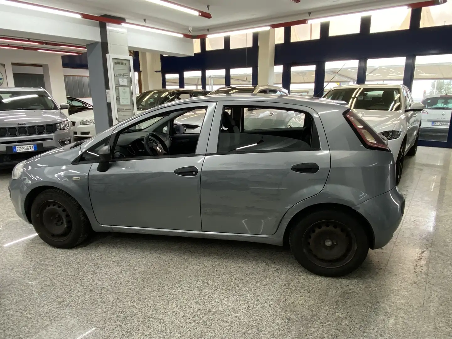 Fiat Punto Evo 5p 1.3 mjt Dynamic s&s 75cv dpf Euro 4 Grigio - 2