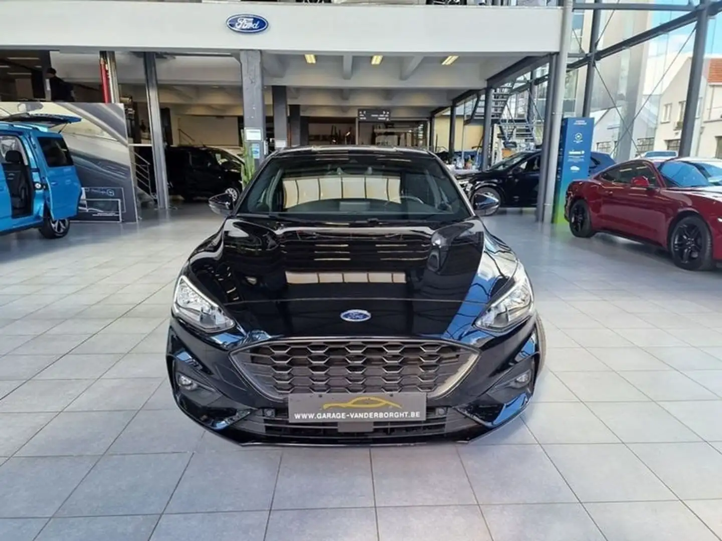 Ford Focus ST-LINE HYBRID BENZINE SLECHTS 36000KM Zwart - 2