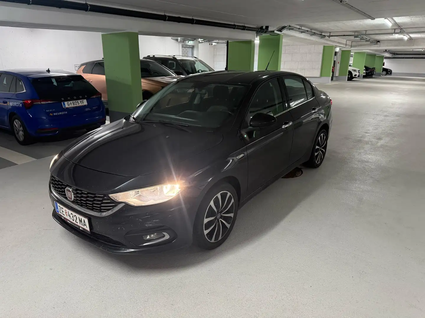 Fiat Tipo 1,3 MultiJet II 95 Lounge - 1