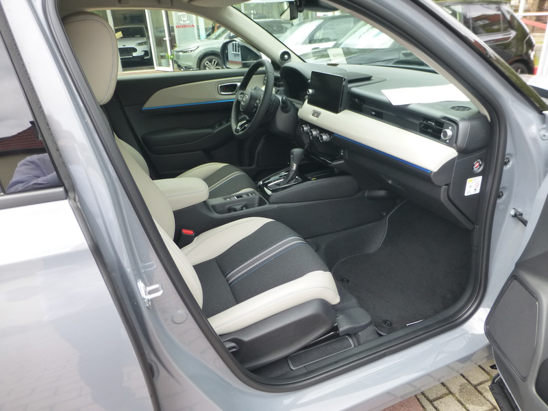 Honda HR-V e:HEV 1,5 i-MMD Hybrid Adv.Style 8Jahre Garantie — photo 3