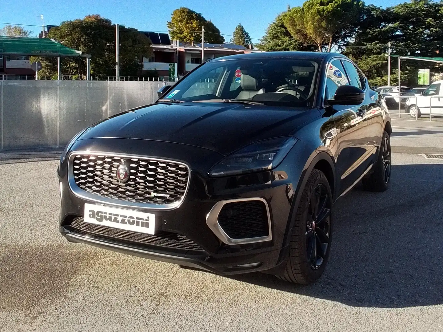 Jaguar E-Pace E-Pace 2.0d i4 mhev R-Dynamic HSE awd auto Schwarz - 2